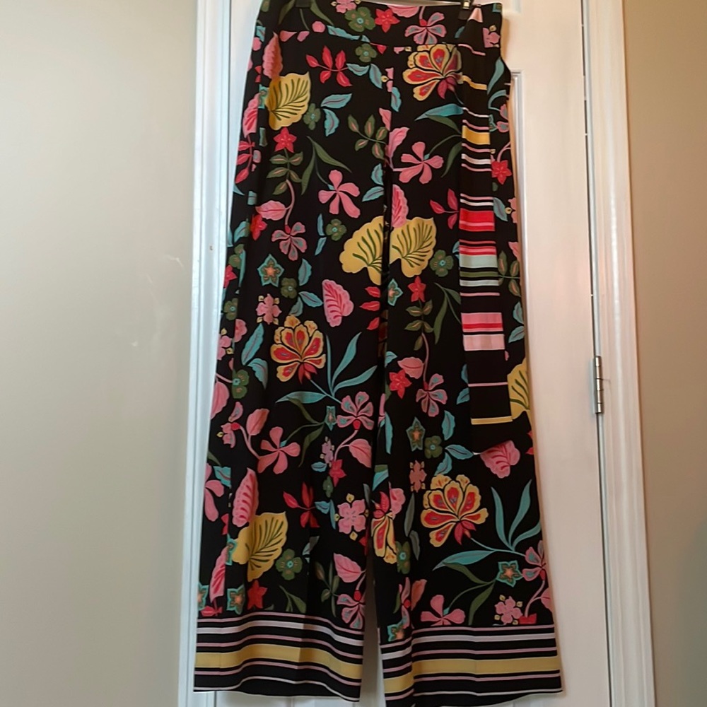 New York and Company Wide Leg Pants